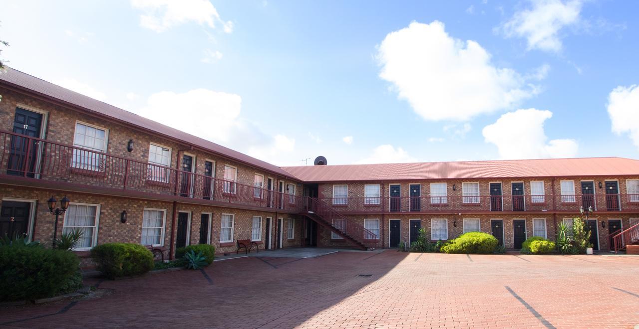 Old Willyama Motor Inn Broken Hill Exterior photo